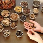 Mách bạn cách chữa sẹo lồi bằng Đông Y từ các nguyên liệu cây nhà lá vườn